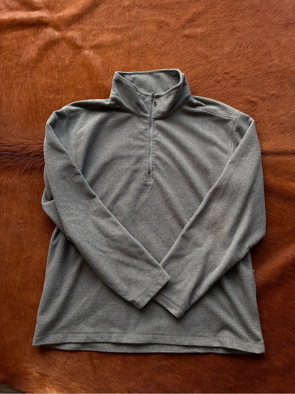 Great Northwest Men's Grey Waffle Knit Half-Zip Pullover